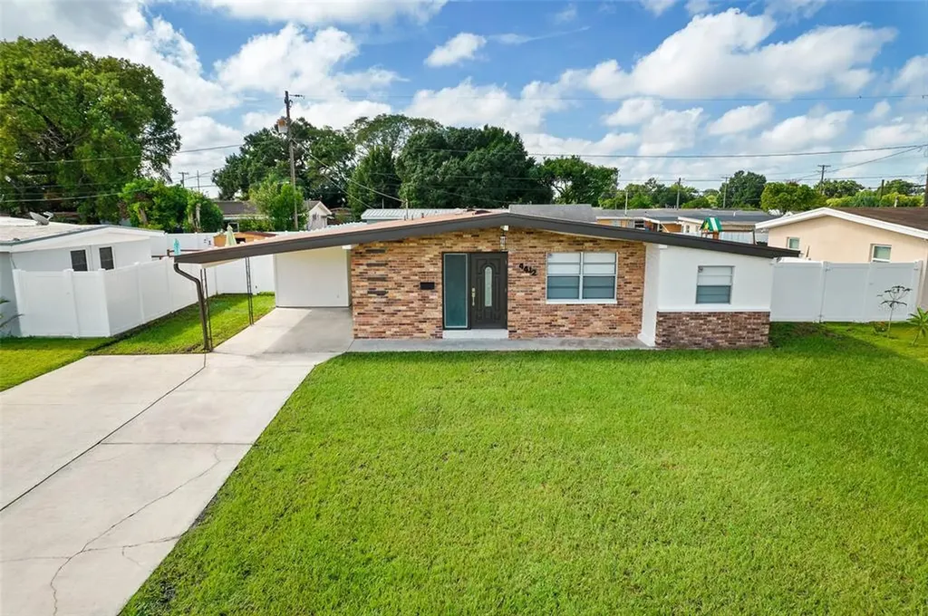 4412 W North Street Tampa FL 33614