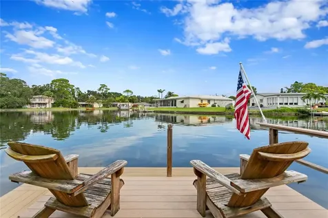 5028 Shore Acres Boulevard NE St Petersburg FL 33703