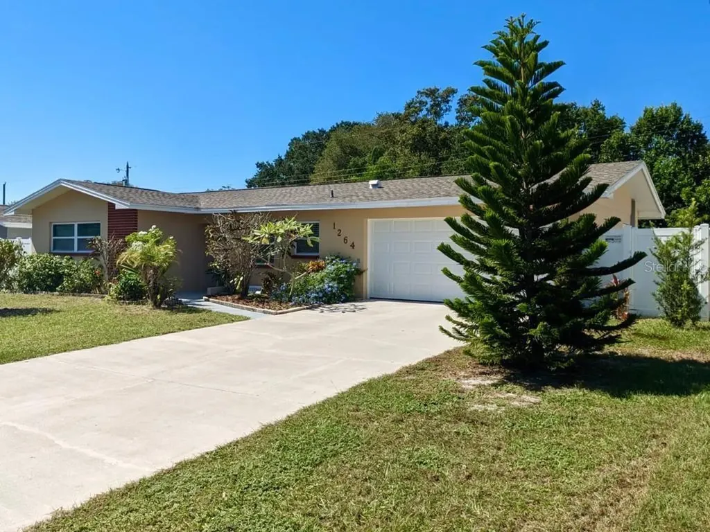 1264 Fruitland Avenue Clearwater FL 33764