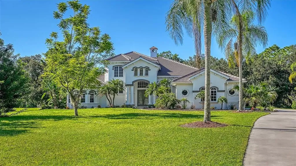 8316 Purple Martin Court Bradenton FL 34202