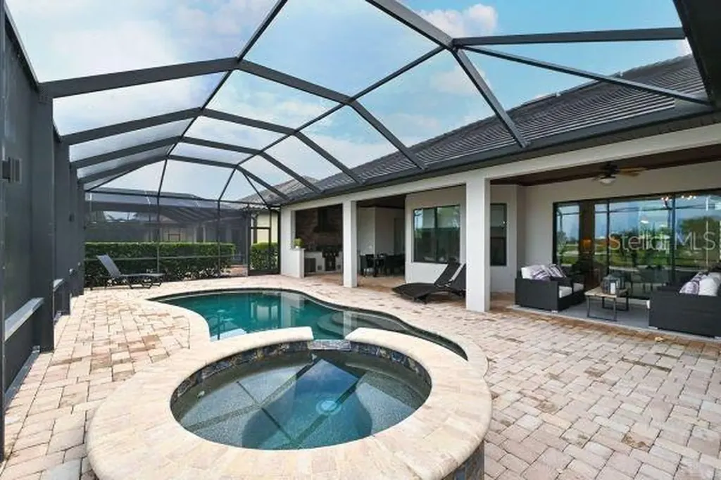 5507 Arnie Loop Lakewood Ranch FL 34211