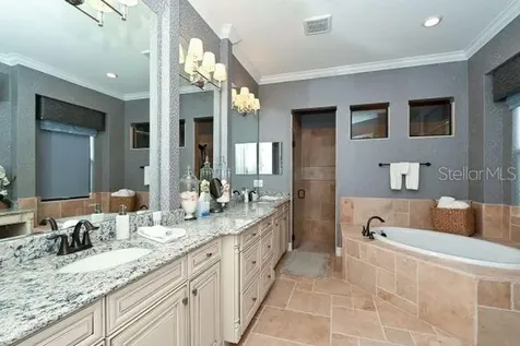 5507 Arnie Loop Lakewood Ranch FL 34211