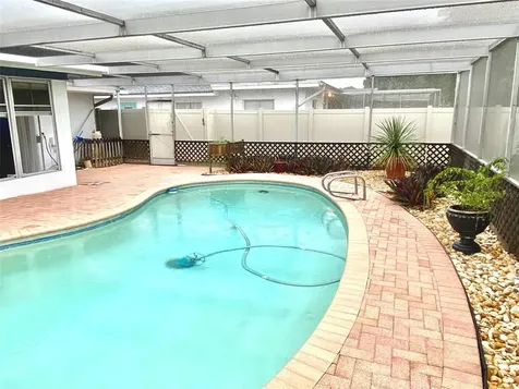 1806 Driftwood Circle S Oldsmar FL 34677