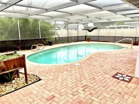 1806 Driftwood Circle S Oldsmar FL 34677
