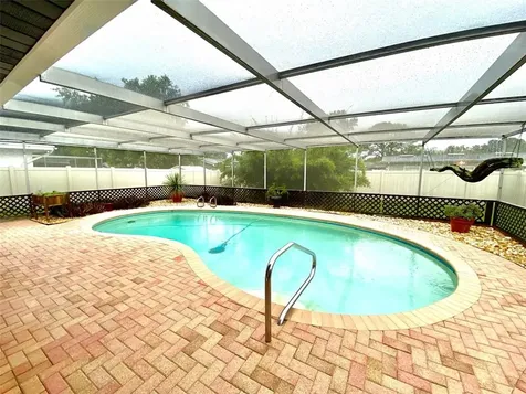 1806 Driftwood Circle S Oldsmar FL 34677