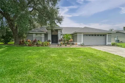 1907 Carriage Court Plant City FL 33566