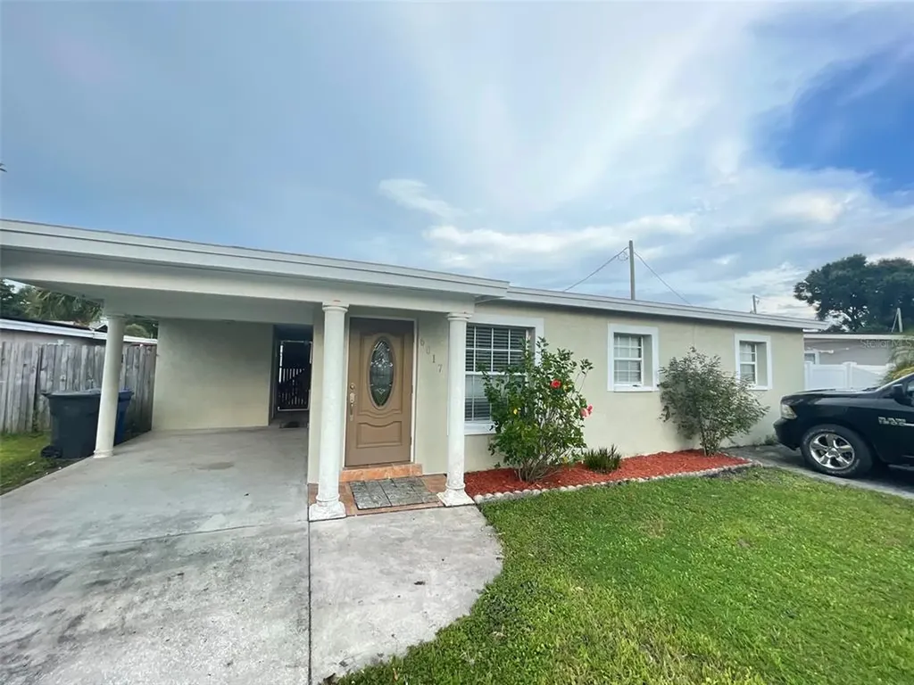 6017 N Lois Avenue Tampa FL 33614