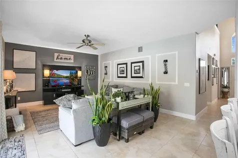 9725 Oak Crest Road Orlando FL 32829