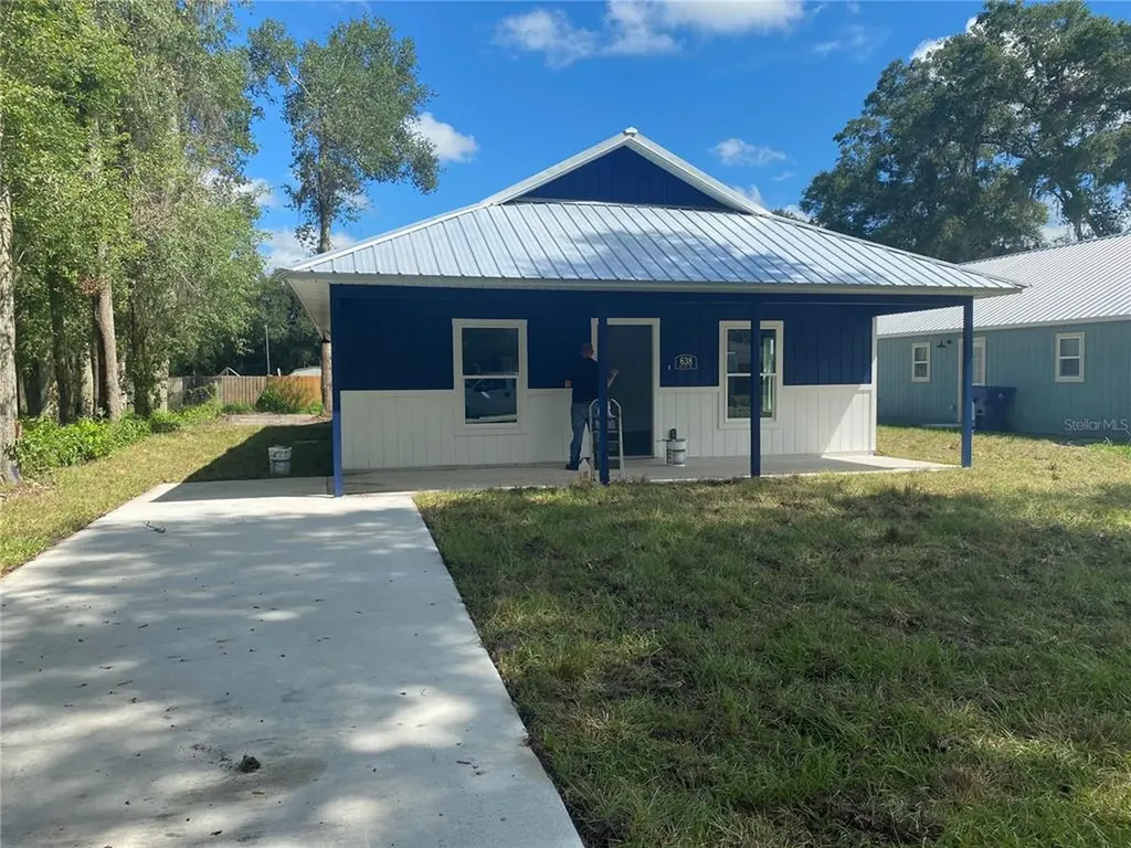 638 NW 9th Avenue Webster FL 33597