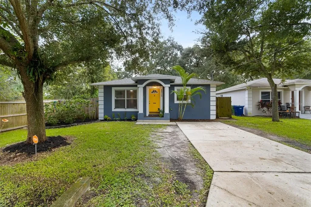 4915 E 98th Avenue Tampa FL 33617