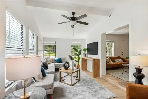 4819 Plantation Drive Tampa FL 33615