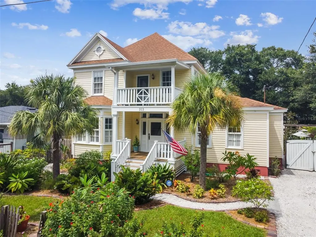 313 W Ross Avenue Tampa FL 33602