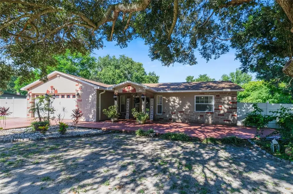 2570 Longbranch Court Kissimmee FL 34744
