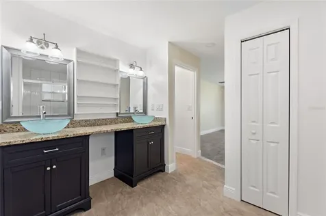 200 1/2 North Boulevard W Davenport FL 33837