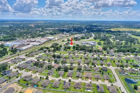 200 1/2 North Boulevard W Davenport FL 33837