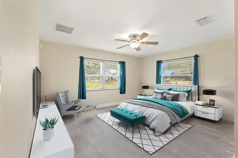 200 1/2 North Boulevard W Davenport FL 33837