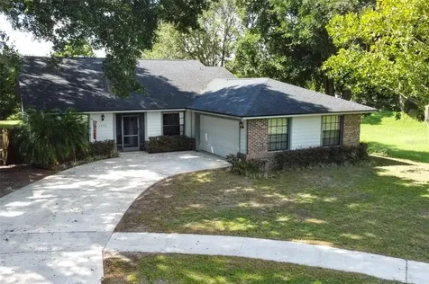 4942 Eden View Court Orlando FL 32810