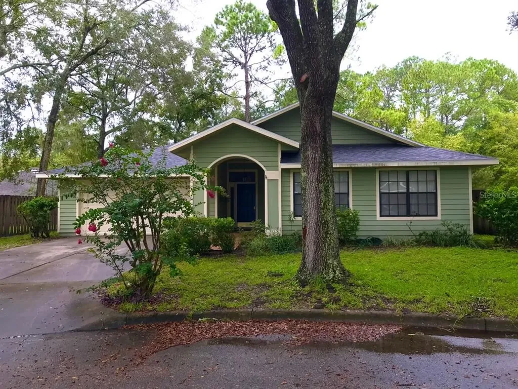 2445 NW 52nd Place Gainesville FL 32605