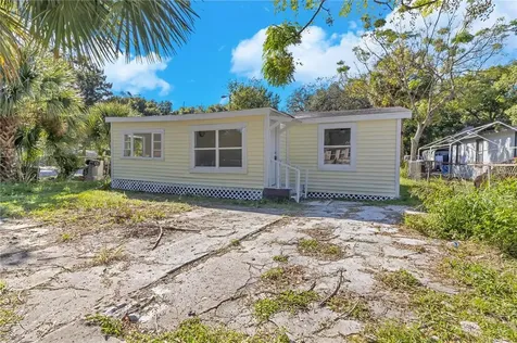 250 W 7th Street Apopka FL 32703