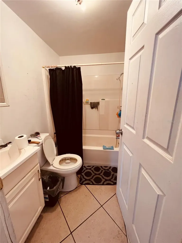 2734 53rd Avenue N St Petersburg FL 33714