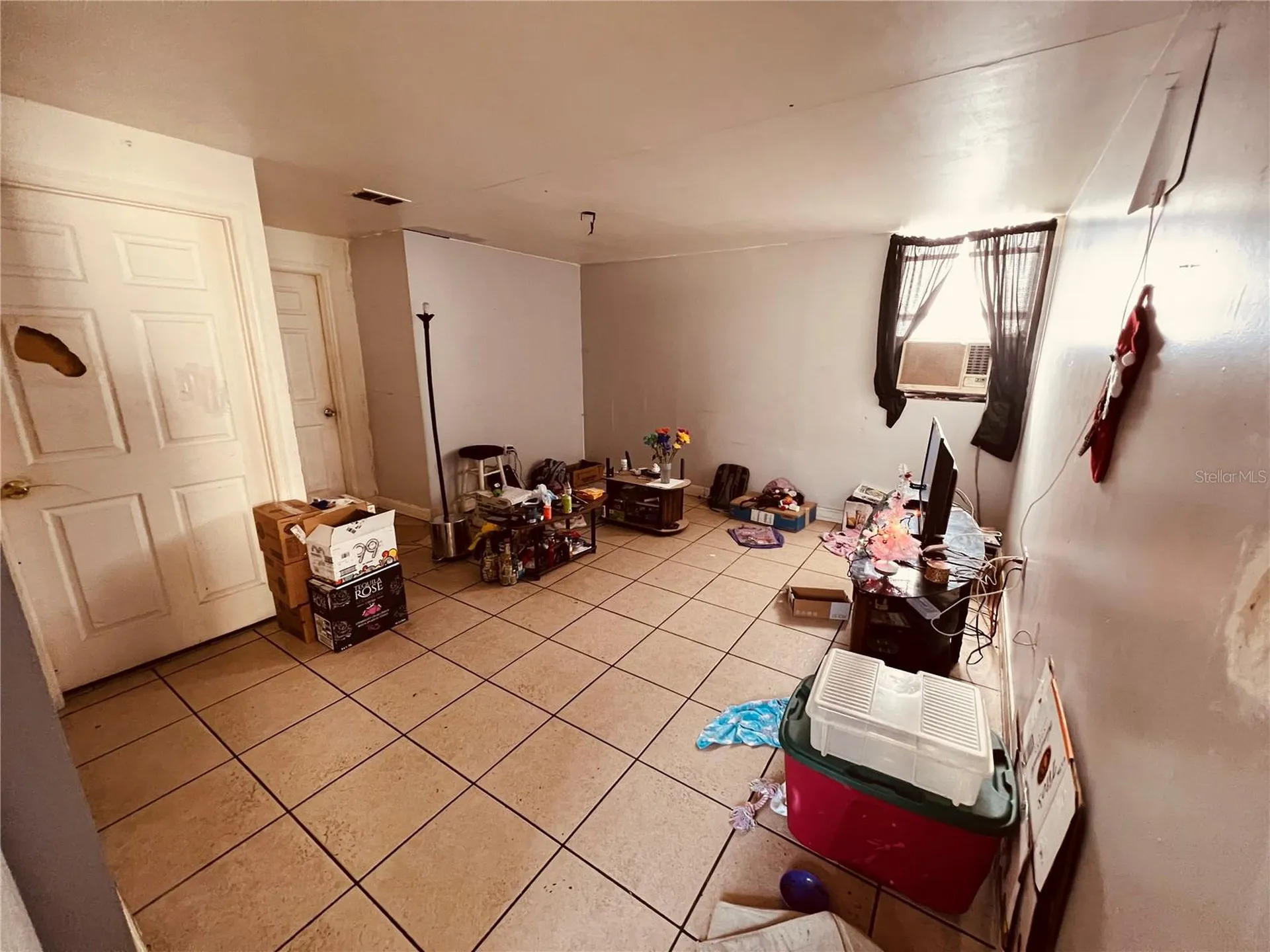 2734 53rd Avenue N St Petersburg FL 33714