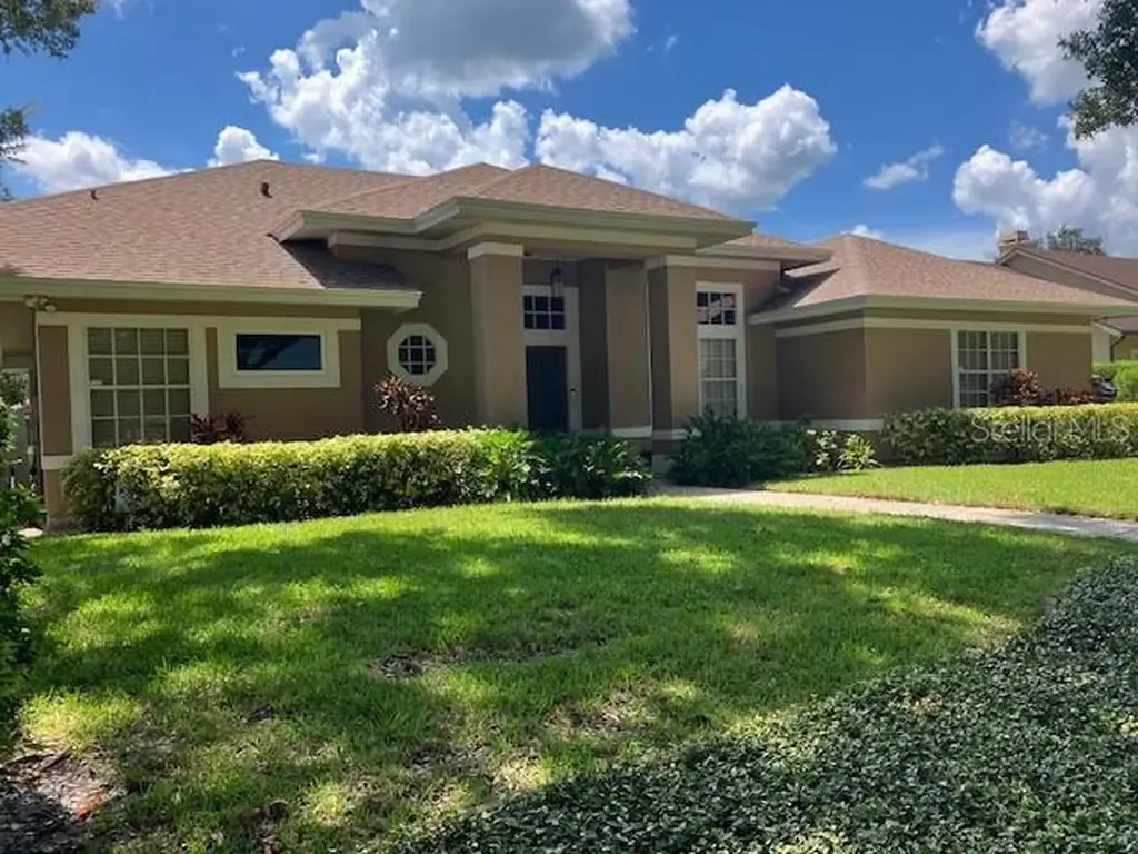 853 Lullwater Drive Oviedo FL 32765