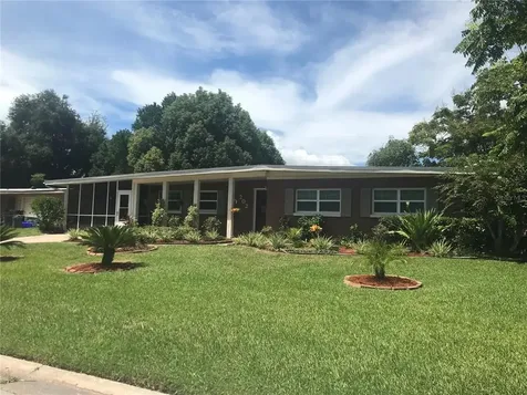 202 Oakland Avenue Sanford FL 32773