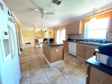 3471 Trade Street Deltona FL 32738