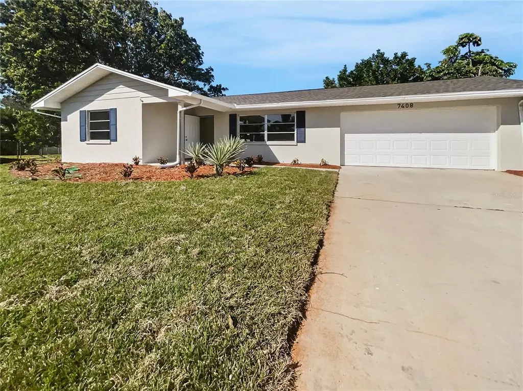 7408 13th Avenue Drive W Bradenton FL 34209