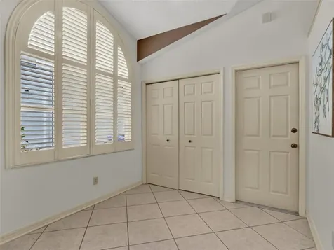 986 N Lake Claire Circle Oviedo FL 32765