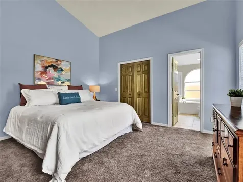 986 N Lake Claire Circle Oviedo FL 32765