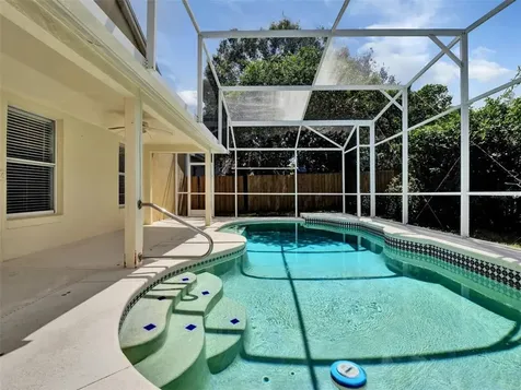 986 N Lake Claire Circle Oviedo FL 32765