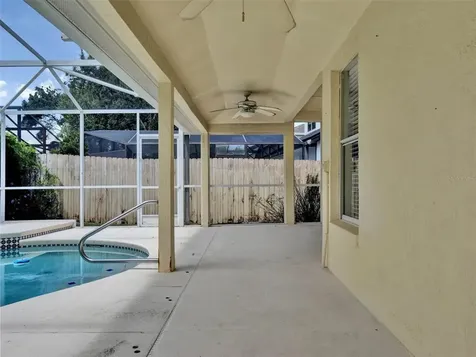 986 N Lake Claire Circle Oviedo FL 32765