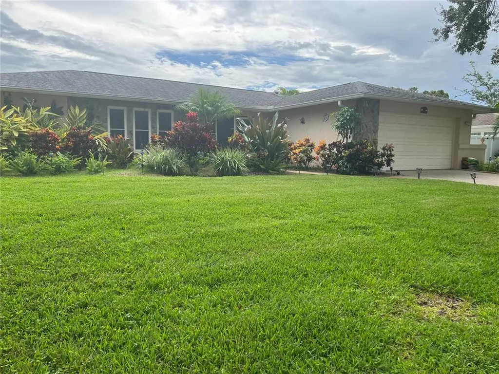 1603 52nd Street W Bradenton FL 34209