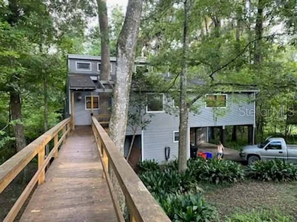 3227 NW 24th Avenue Gainesville FL 32605