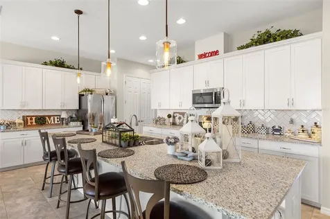 9120 Carmela Avenue Davenport FL 33897
