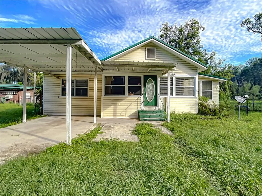 1080 Emporia Road Pierson FL 32180