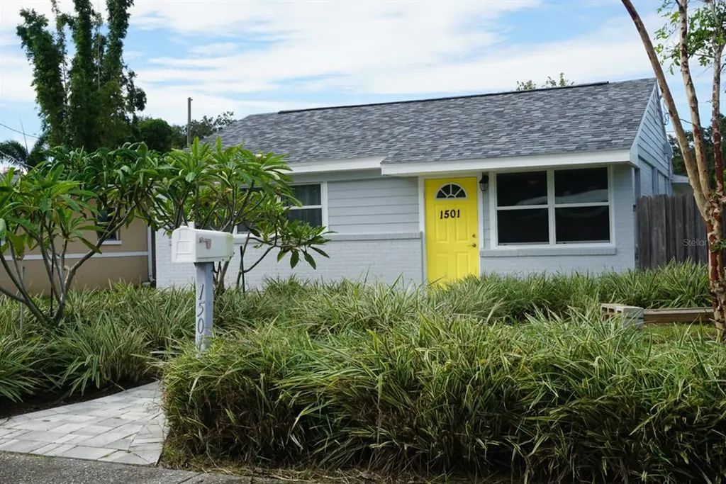 1501 55th Avenue N St Petersburg FL 33703