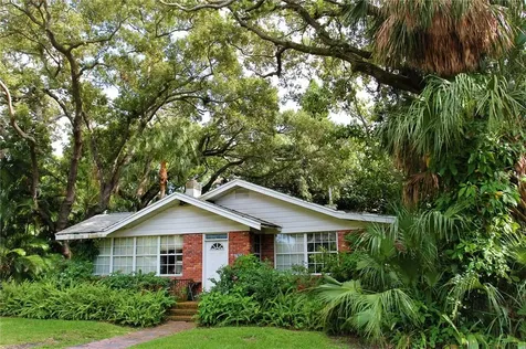 7920 Elbow Lane N St Petersburg FL 33710