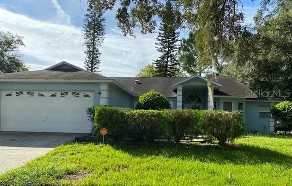 2436 Lake Jackson Circle Apopka FL 32703