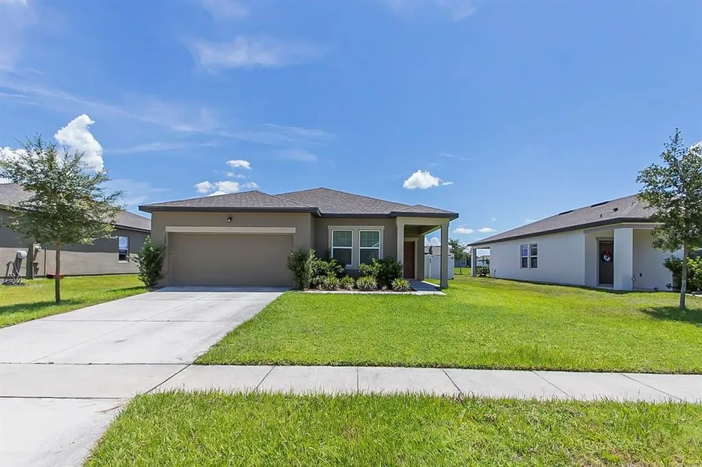 1007 Landing Lane Deltona FL 32738