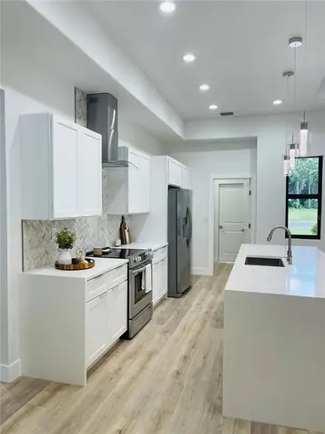 306 E Clay Avenue Brandon FL 33510