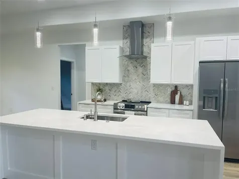 306 E Clay Avenue Brandon FL 33510