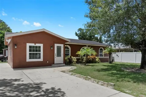 1715 Hobbs Road Auburndale FL 33823