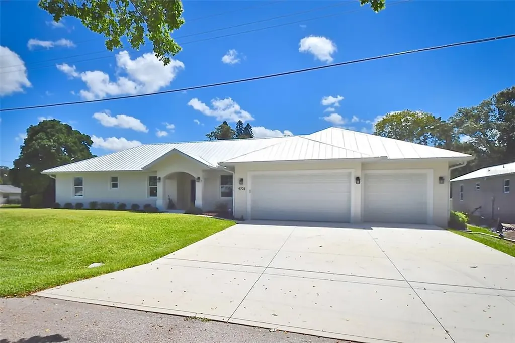 4703 Harris Avenue Sarasota FL 34233