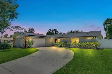 300 Larkwood Drive Sanford FL 32771