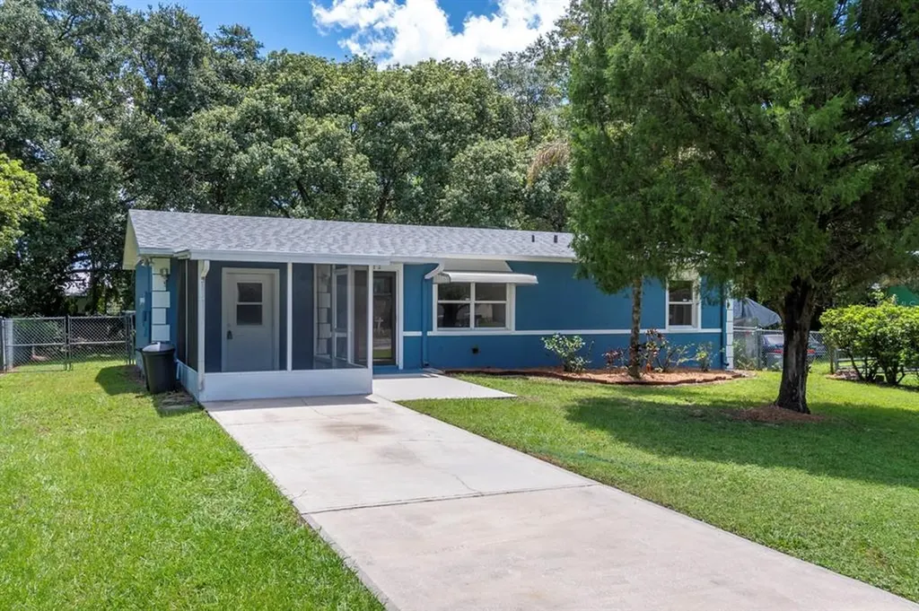 12 Plum Street Plant City FL 33563