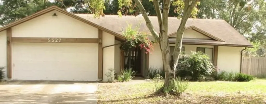 5527 Long Lake Drive Orlando FL 32810