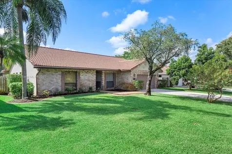 4327 NW 70th Lane Coral Springs FL 33065