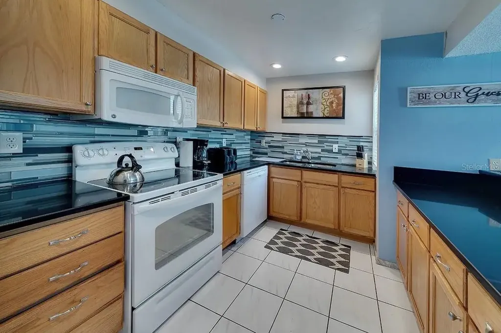6157 Midnight Pass Road Sarasota FL 34242